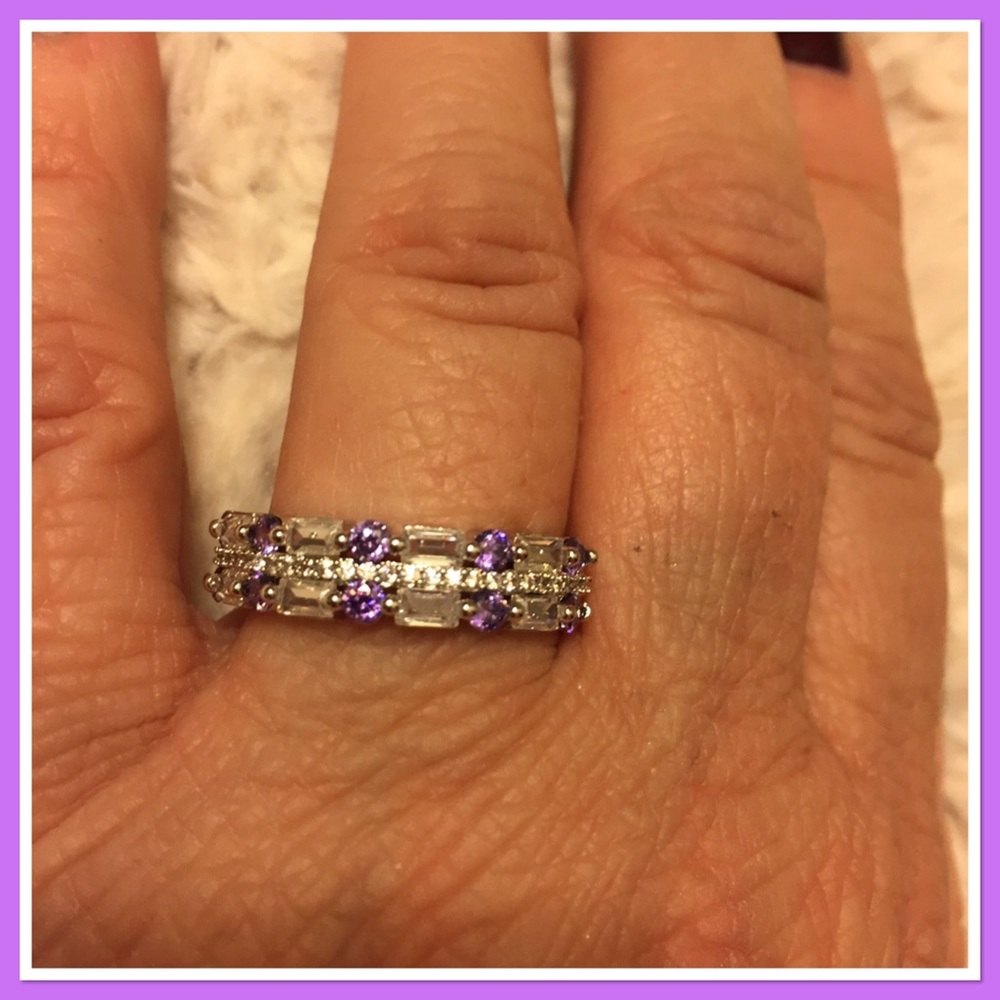 Amethyst and clear ring